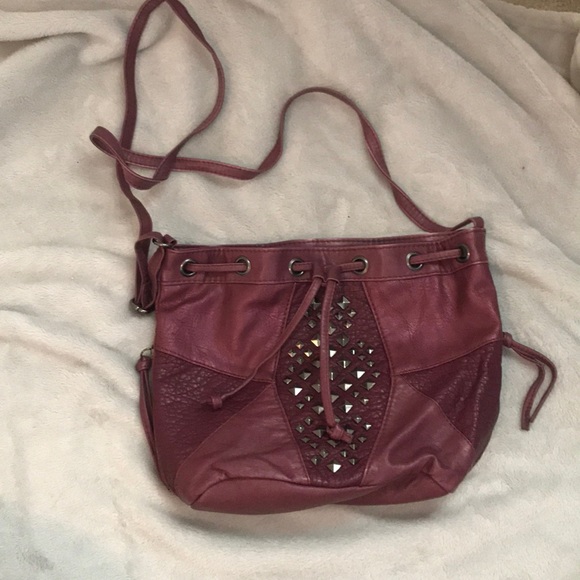 Purple handbag with silver studs - Picture 1 of 4